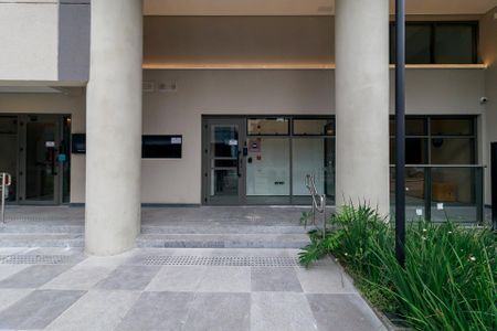 Studio para alugar com 28m², 0 quarto e sem vaga Studio para alugar com 28m², 0 quarto e sem vagaFachada