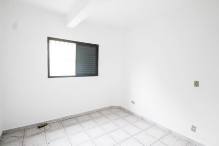 Quarto 1 de casa para alugar com 2 quartos, 55m² em Vila Mazzei, São Paulo