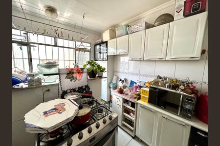 Apartamento à venda com 60m², 2 quartos e 1 vaga Apartamento à venda com 60m², 2 quartos e 1 vagaCozinha