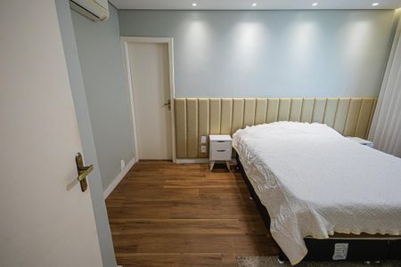 Casa à venda com 263m², 4 quartos e 3 vagas Casa à venda com 263m², 4 quartos e 3 vagasquarto 1 / suite