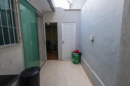 Casa à venda com 263m², 4 quartos e 3 vagas Casa à venda com 263m², 4 quartos e 3 vagasarea de serviço