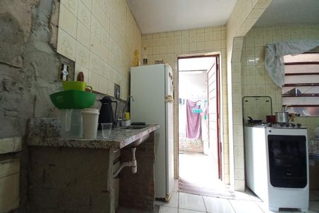 Casa à venda com 75m², 5 quartos e 3 vagasCozinha