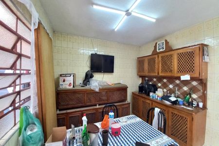 Casa à venda com 75m², 5 quartos e 3 vagasCopa