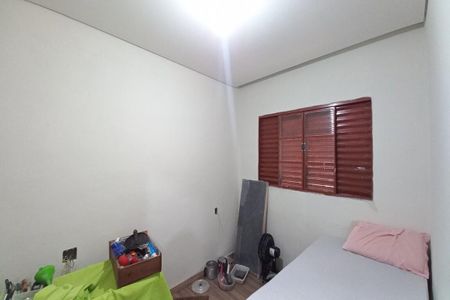 Casa à venda com 75m², 5 quartos e 3 vagasQuarto 3