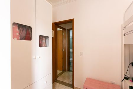 Apartamento à venda com 46m², 2 quartos e 1 vagaQuarto 2