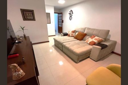 Sala de casa para alugar com 2 quartos, 136m² em Conjunto Residencial Vista Verde, São Paulo