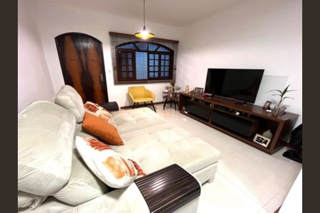 Sala de casa para alugar com 2 quartos, 136m² em Conjunto Residencial Vista Verde, São Paulo