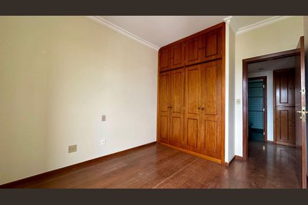 Quarto de apartamento à venda com 4 quartos, 172m² em Barro Preto, Belo Horizonte