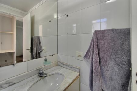 Apartamento à venda com 65m², 2 quartos e 1 vagaBanheiro Suíte