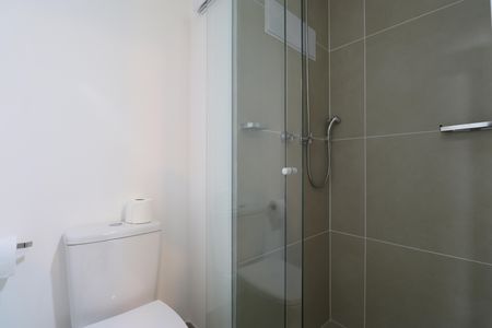 Banheiro de apartamento para alugar com 1 quarto, 20m² em Água Branca, São Paulo