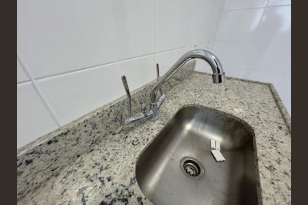 Apartamento à venda com 45m², 1 quarto e 1 vagaCozinha - Torneira
