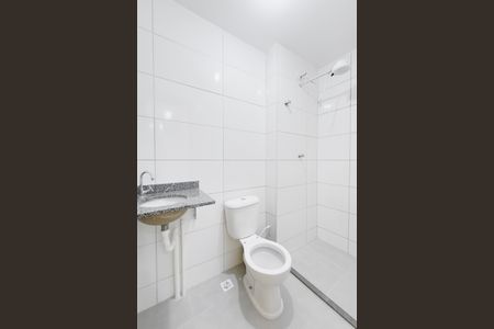 Apartamento para alugar com 54m², 2 quartos e 1 vaga Apartamento para alugar com 54m², 2 quartos e 1 vagaBanheiro