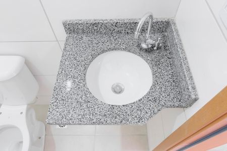 Apartamento para alugar com 54m², 2 quartos e 1 vaga Apartamento para alugar com 54m², 2 quartos e 1 vagaBanheiro da Suíte