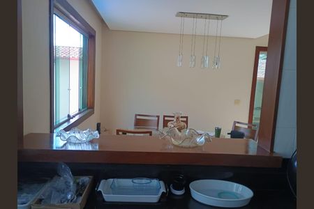 Sala de casa à venda com 5 quartos, 1670m² em Cinquentenario, Belo Horizonte