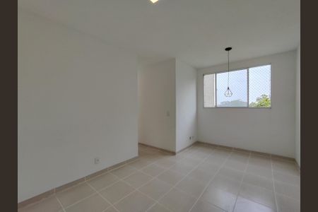 Sala de apartamento à venda com 3 quartos, 63m² em Vargem Pequena, Rio de Janeiro