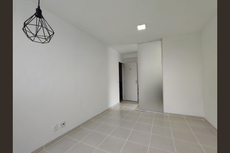 Sala de apartamento à venda com 3 quartos, 63m² em Vargem Pequena, Rio de Janeiro
