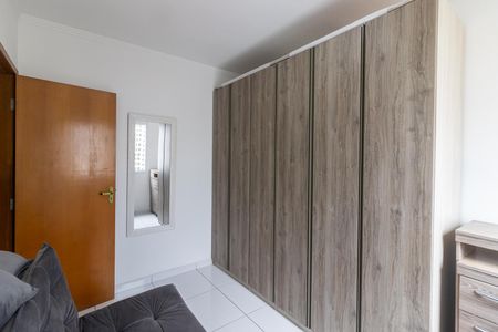 Apartamento para alugar com 100m², 2 quartos e 1 vagaQuarto