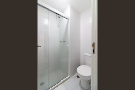 Banheiro de apartamento para alugar com 1 quarto, 39m² em Butantã, São Paulo