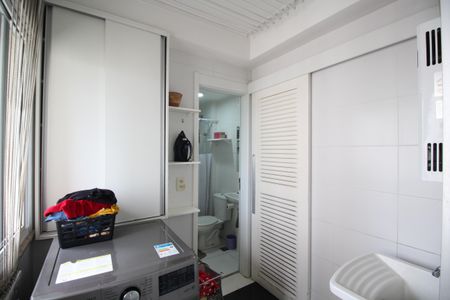 Apartamento para alugar com 166m², 4 quartos e 3 vagasÁrea de Serviço