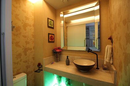 Apartamento para alugar com 166m², 4 quartos e 3 vagasLavabo