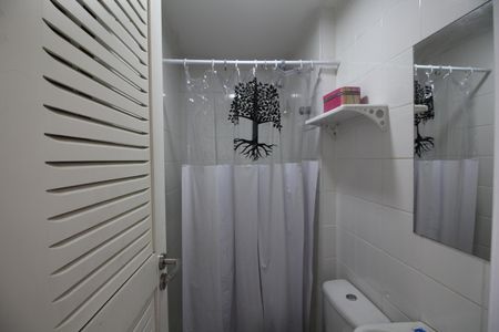 Apartamento para alugar com 166m², 4 quartos e 3 vagasBanheiro de Serviço