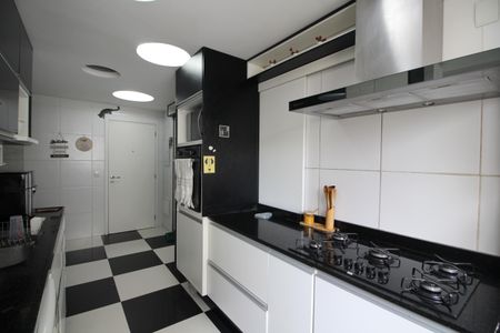 Apartamento para alugar com 166m², 4 quartos e 3 vagasCozinha