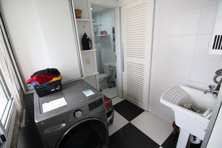 Apartamento para alugar com 166m², 4 quartos e 3 vagasÁrea de Serviço