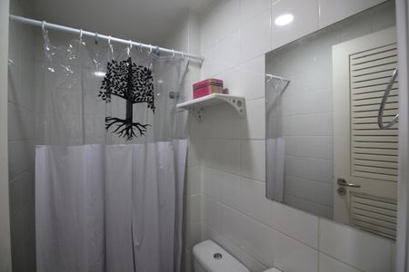 Apartamento para alugar com 166m², 4 quartos e 3 vagasBanheiro de Serviço