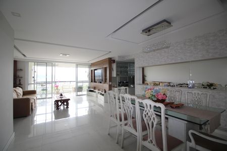 Sala de apartamento à venda com 4 quartos, 166m² em Barra Olímpica, Rio de Janeiro