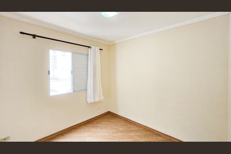 Quarto 1 de apartamento para alugar com 2 quartos, 47m² em Jardim Santa Tereza, Carapicuíba