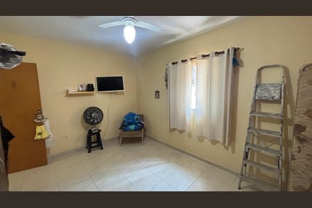 Quarto 1 de casa à venda com 2 quartos, 400m² em Jardim Monte Libano, Santo André