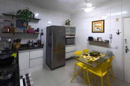 Apartamento para alugar com 120m², 2 quartos e 1 vagaCozinha