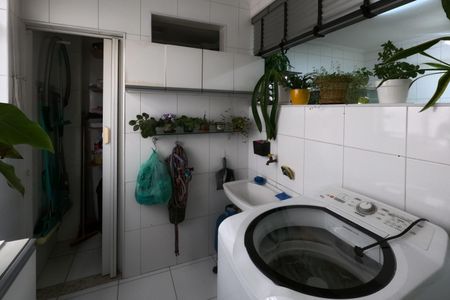 Apartamento para alugar com 120m², 2 quartos e 1 vagaÁrea de Serviço