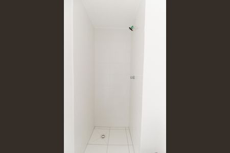 Apartamento para alugar com 37m², 2 quartos e sem vaga Apartamento para alugar com 37m², 2 quartos e sem vagaBanheiro