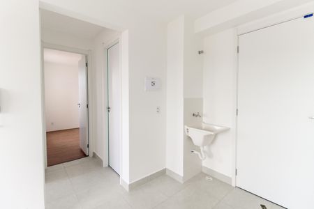 Apartamento para alugar com 37m², 2 quartos e sem vaga Apartamento para alugar com 37m², 2 quartos e sem vagaCozinha e Área de Serviço