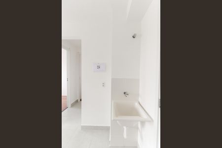 Apartamento para alugar com 37m², 2 quartos e sem vaga Apartamento para alugar com 37m², 2 quartos e sem vagaCozinha e Área de Serviço