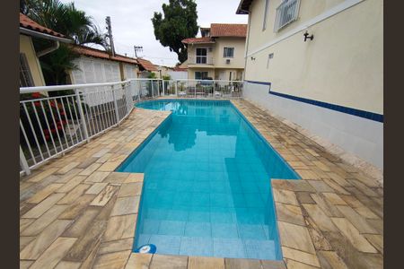 Casa de condomínio para alugar com 96m², 3 quartos e 2 vagas Casa de condomínio para alugar com 96m², 3 quartos e 2 vagasÁrea comum - Piscina