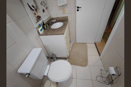 Casa de condomínio para alugar com 96m², 3 quartos e 2 vagas Casa de condomínio para alugar com 96m², 3 quartos e 2 vagasBanheiro Social