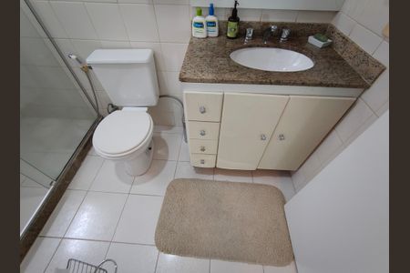 Casa de condomínio para alugar com 96m², 3 quartos e 2 vagas Casa de condomínio para alugar com 96m², 3 quartos e 2 vagasBanheiro Social