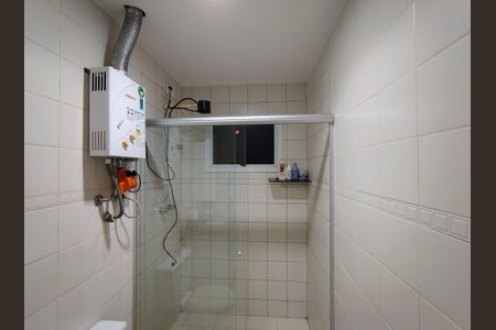 Casa de condomínio para alugar com 96m², 3 quartos e 2 vagas Casa de condomínio para alugar com 96m², 3 quartos e 2 vagasBanheiro da Suíte