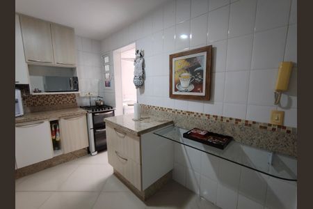 Casa de condomínio para alugar com 96m², 3 quartos e 2 vagas Casa de condomínio para alugar com 96m², 3 quartos e 2 vagasCozinha