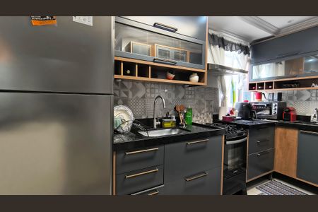 Apartamento para alugar com 45m², 2 quartos e 1 vaga Apartamento para alugar com 45m², 2 quartos e 1 vagaCozinha e Área de Serviço