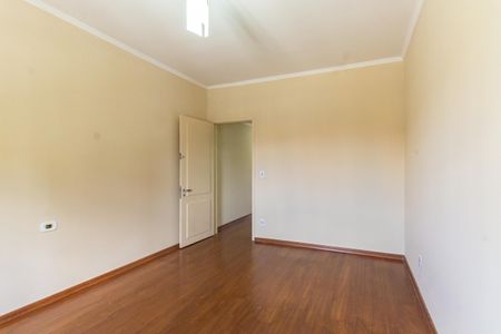 Quarto 2 de casa à venda com 2 quartos, 75m² em Vila Carrão, São Paulo