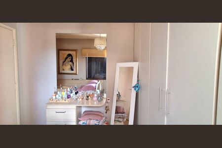 Apartamento à venda com 68m², 2 quartos e 1 vagaQuarto 