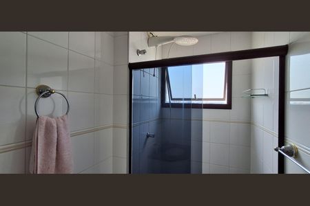 Apartamento à venda com 68m², 2 quartos e 1 vagaBanheiro Suíte 