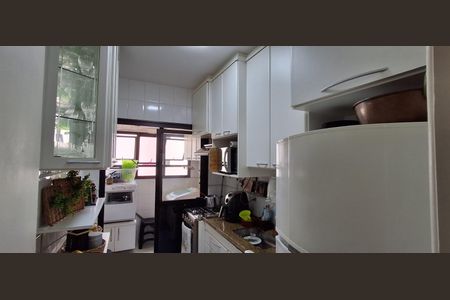 Apartamento à venda com 68m², 2 quartos e 1 vagaCozinha 