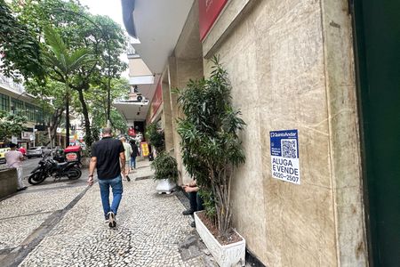 Apartamento para alugar com 85m², 2 quartos e sem vaga