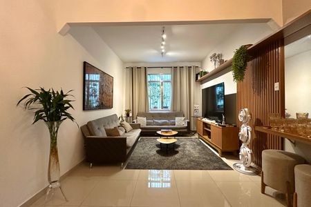 Apartamento para alugar com 85m², 2 quartos e sem vaga