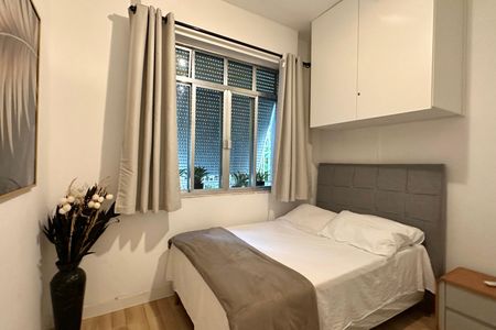 Apartamento para alugar com 85m², 2 quartos e sem vaga