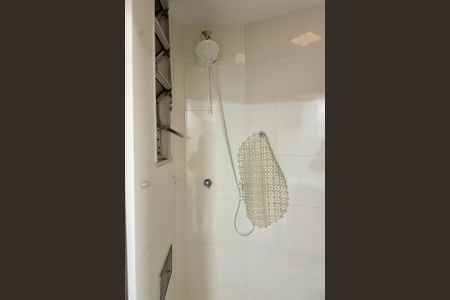 Apartamento para alugar com 85m², 2 quartos e sem vaga